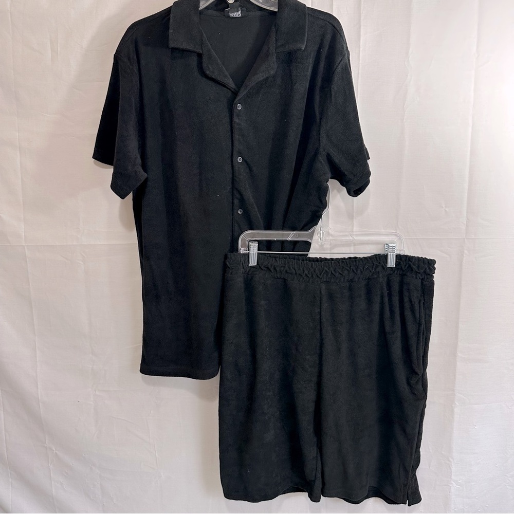 Boohoo Man Regular Fit Towelling Shirt & Loose Short Set Black XL